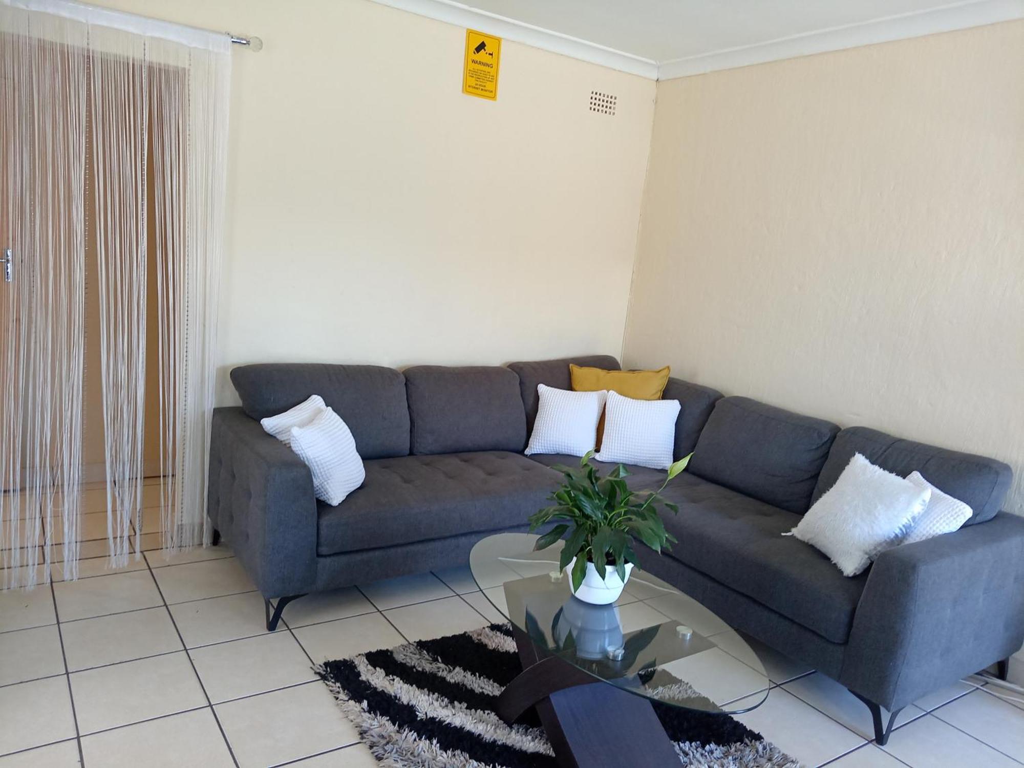 Olivia Pines Guesthouse كروغيرسدورب المظهر الخارجي الصورة